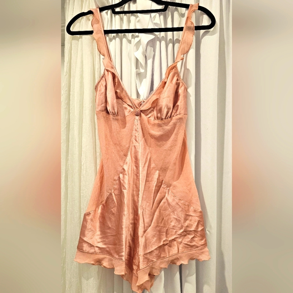 VICTORIA SECRET INTIMATE NIGHTY